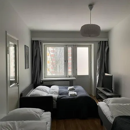 Penger19, Metro Nearby, Group Travel, Netflix, Kallio Helsinki