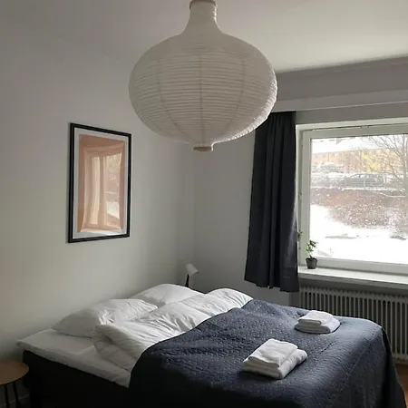 Penger19, Metro Nearby, Group Travel, Netflix, Kallio * Helsinki